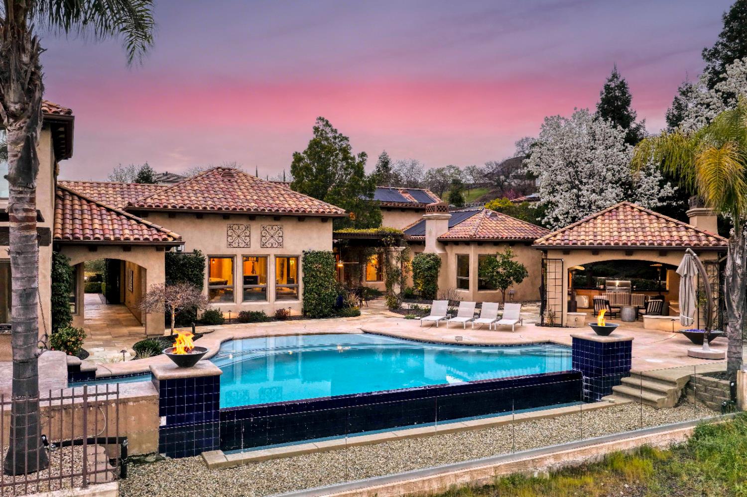 3312 Vista De Madera