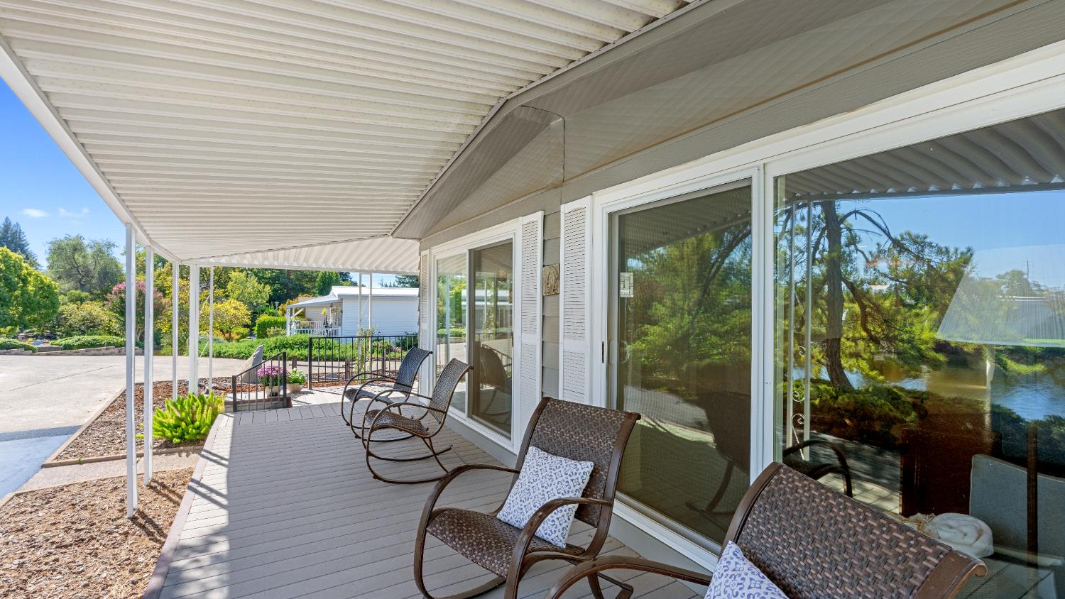 230 Northlake Drive