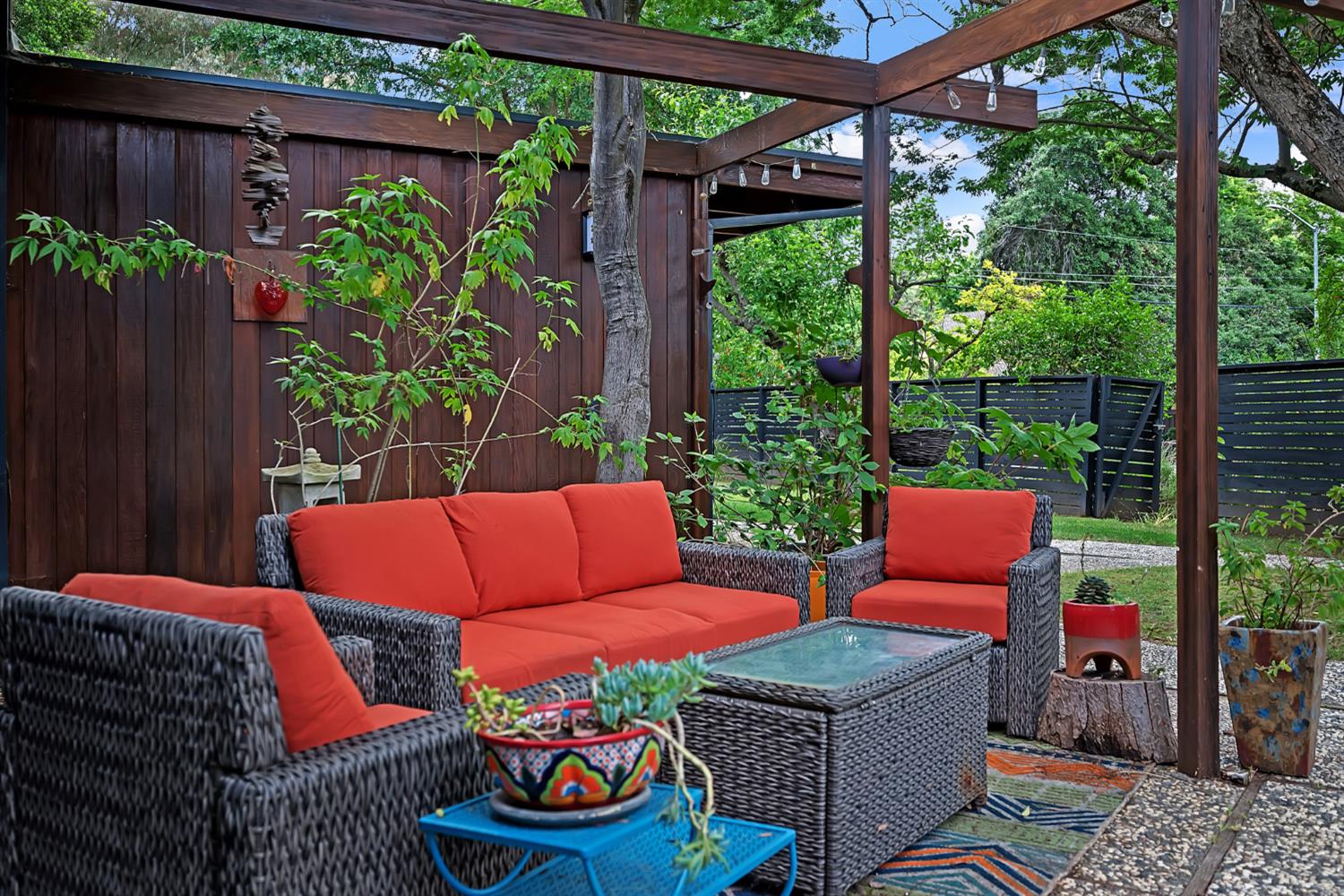 2 Parkside Drive