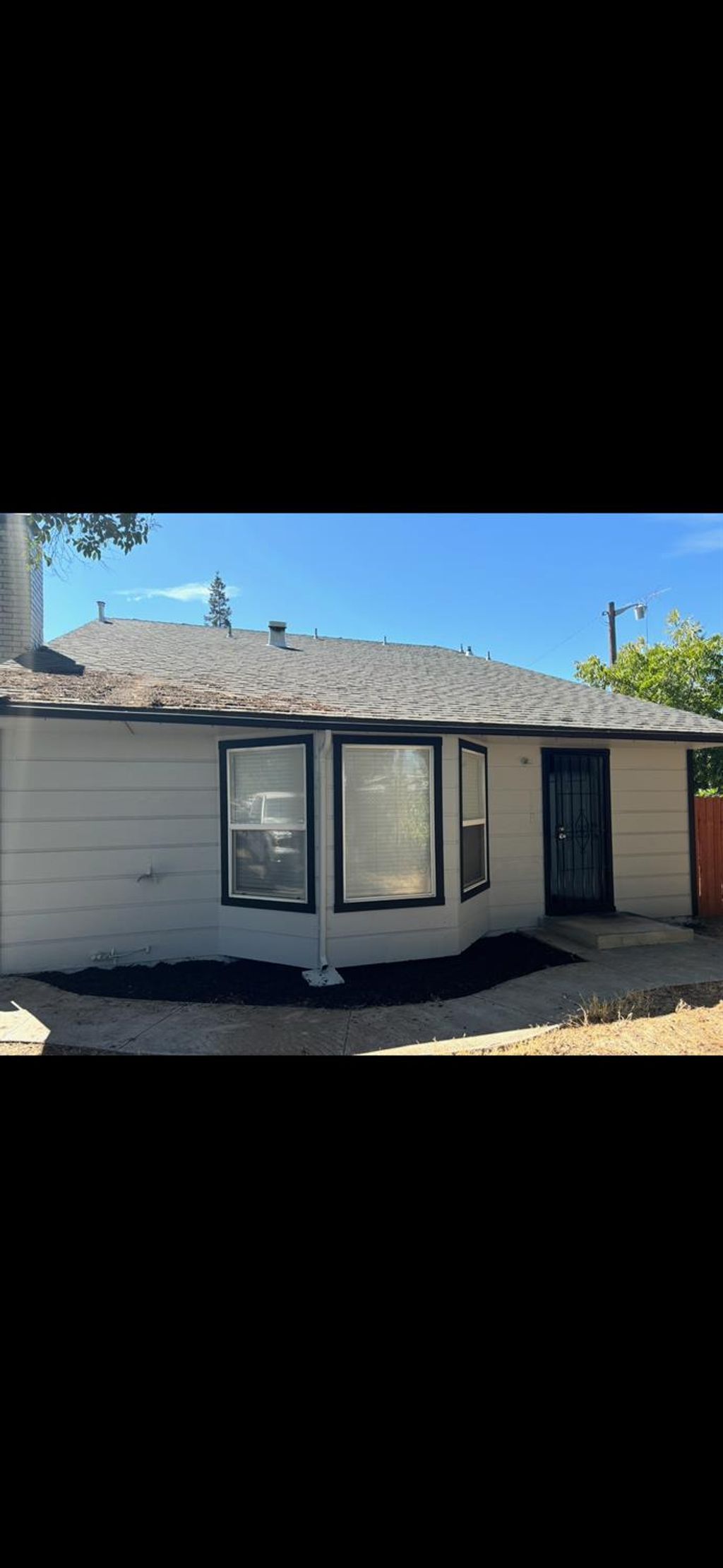 Photo of 1213 Lucern Avenue, Modesto, CA 95350 (MLS # 226043957)