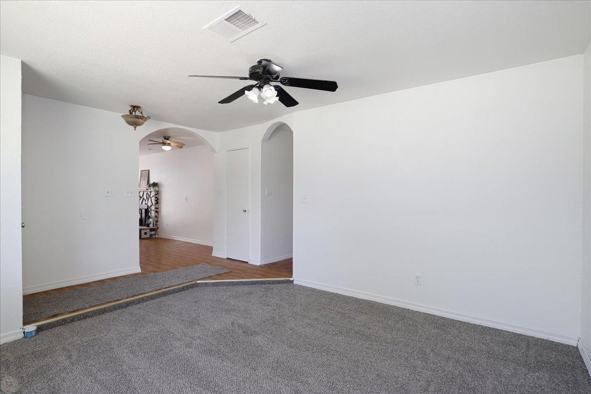 Modesto, California 95354, United States, 3 Bedrooms Bedrooms, ,2 BathroomsBathrooms,Residential,Active,11044