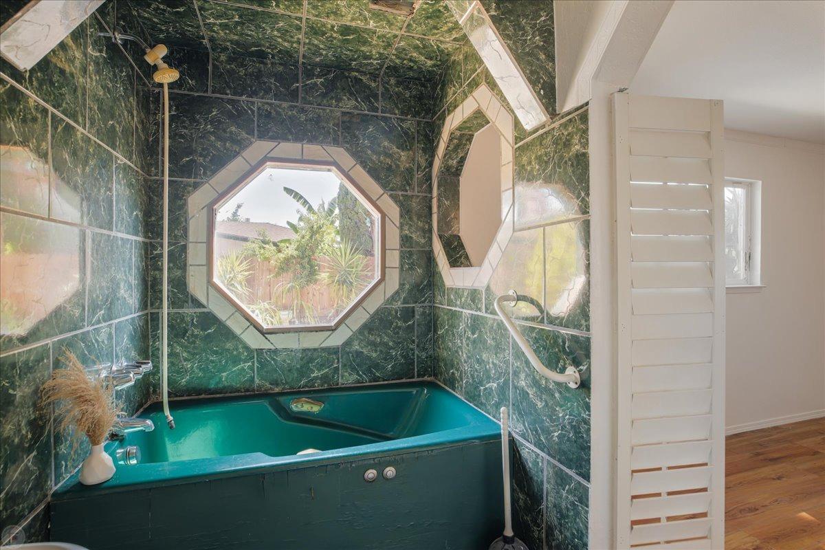 Modesto, California 95354, United States, 3 Bedrooms Bedrooms, ,2 BathroomsBathrooms,Residential,Active,11044