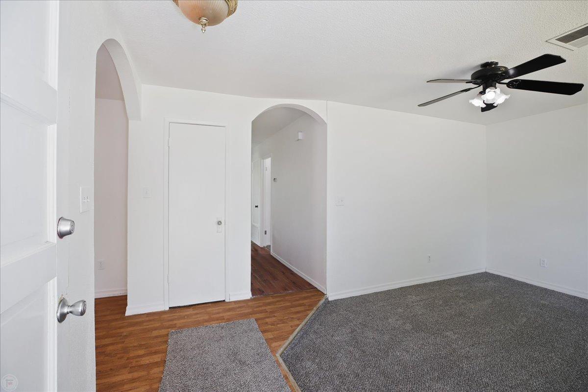 Modesto, California 95354, United States, 3 Bedrooms Bedrooms, ,2 BathroomsBathrooms,Residential,Active,11044