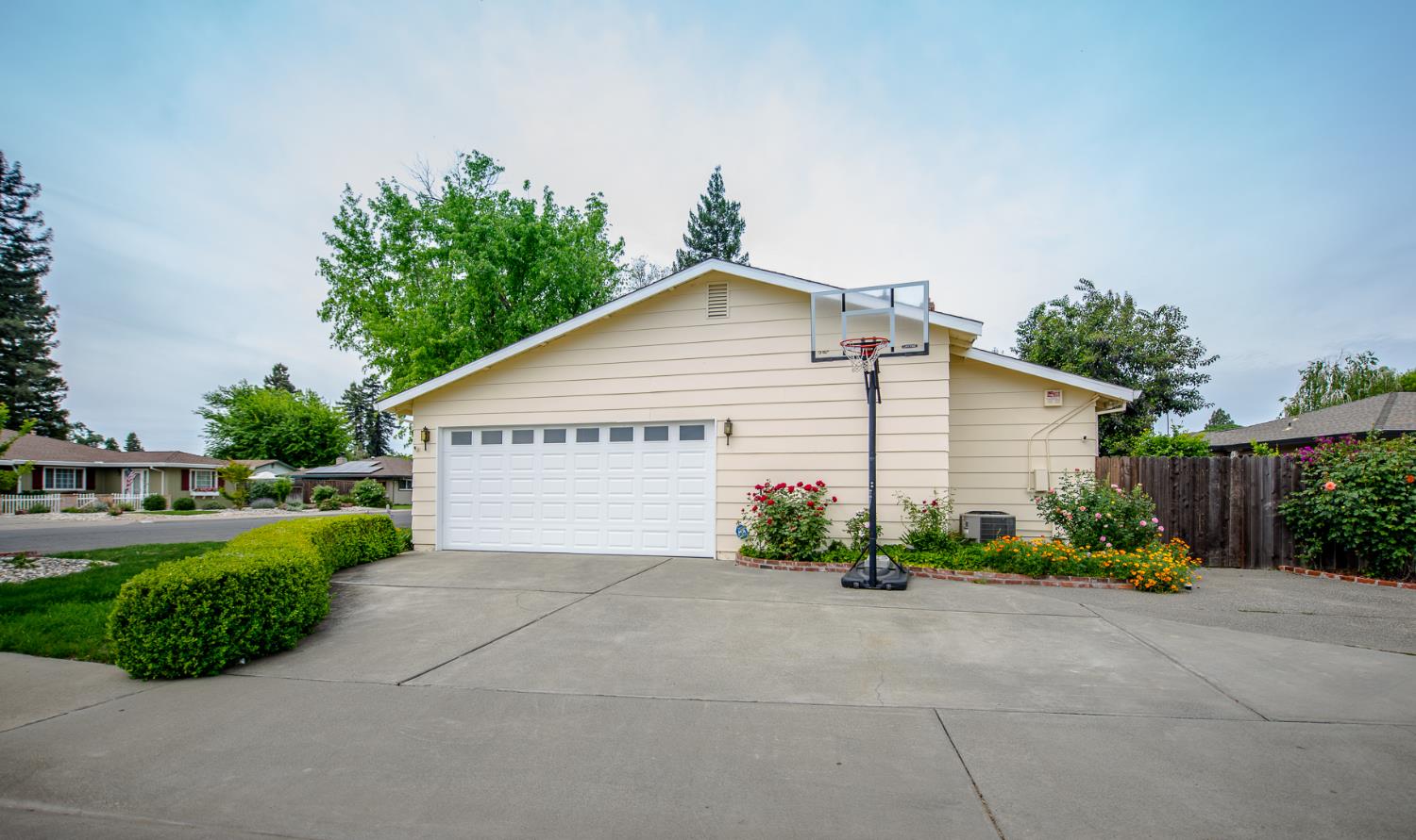 420 W Southwood Drive