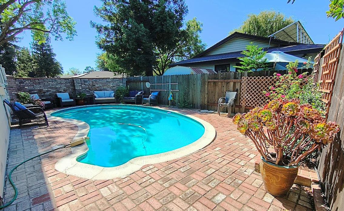 420 W Southwood Drive