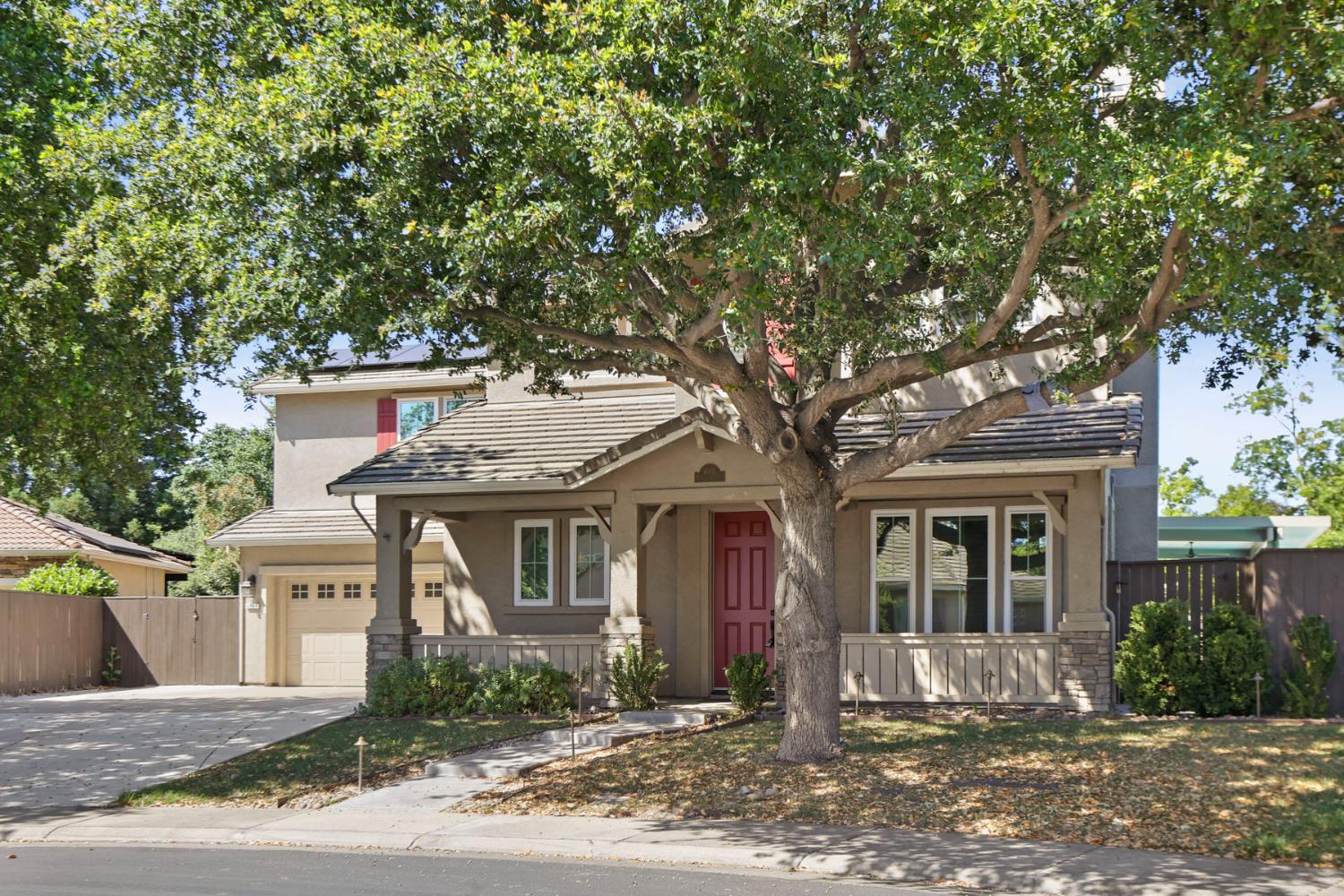 4001 Steamboat Cove Lane