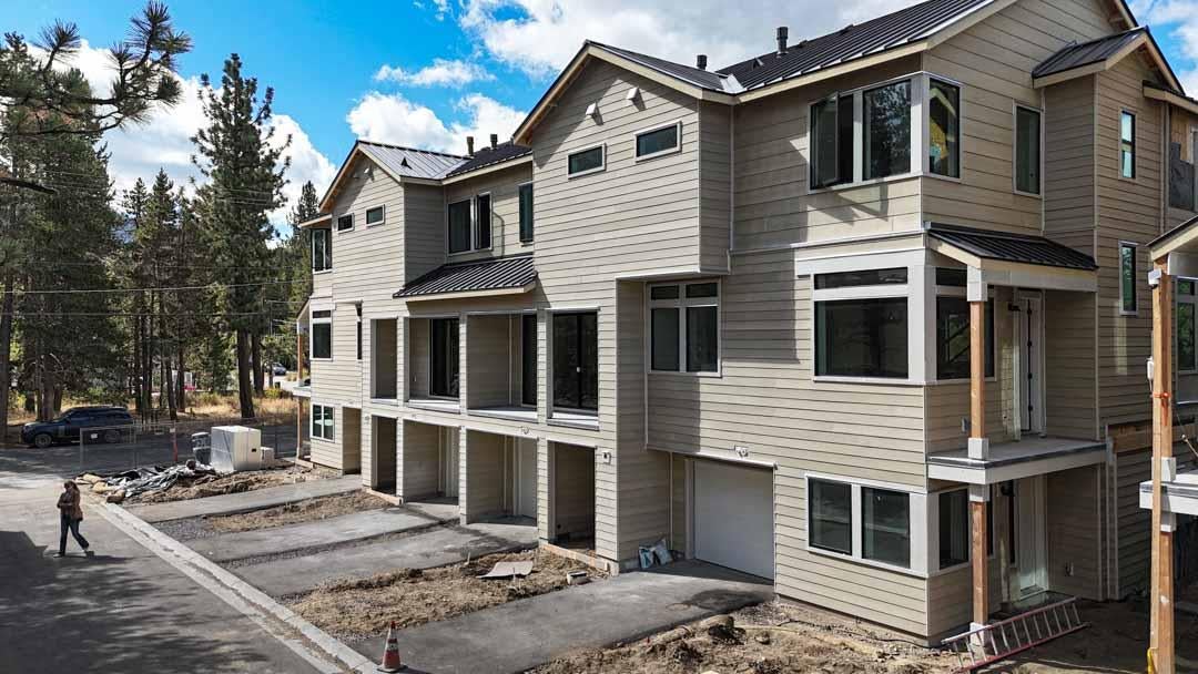 3708 Lake Tahoe Blvd