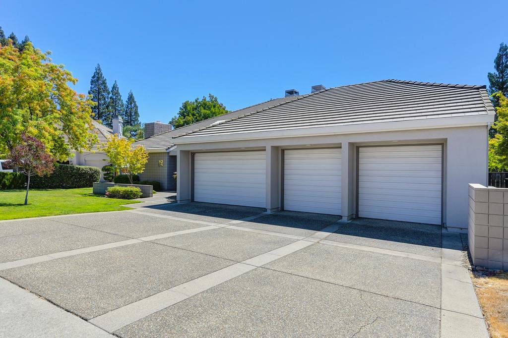 9054 Takeoff Court