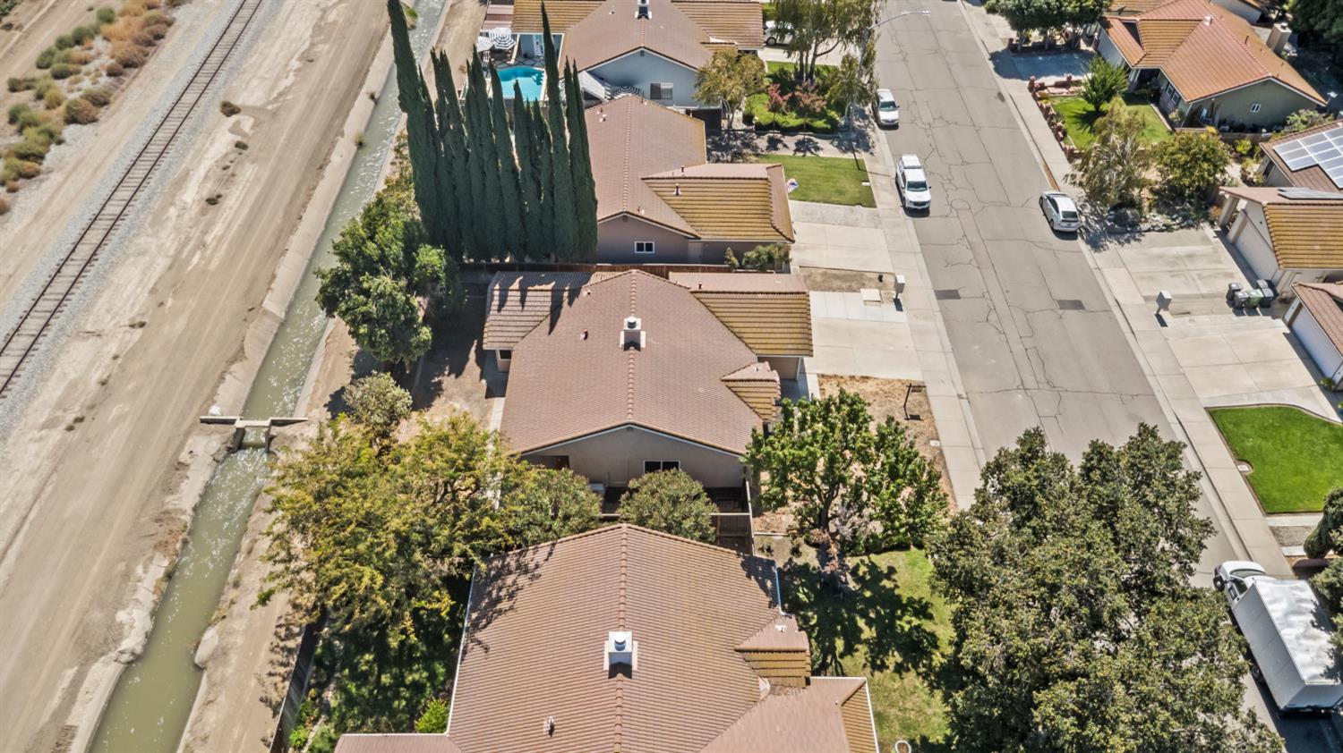 1890 Ashland Drive