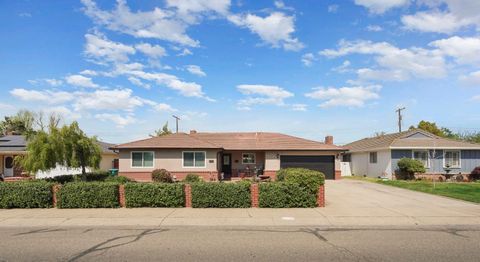 549 W Tokay Street, Lodi, CA 95240 - MLS#: 225036223