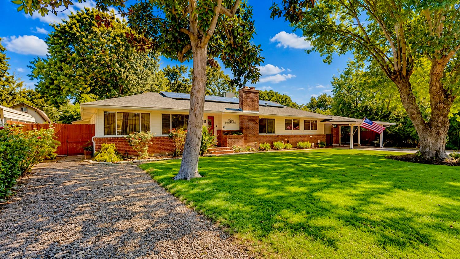1115 Willora Road