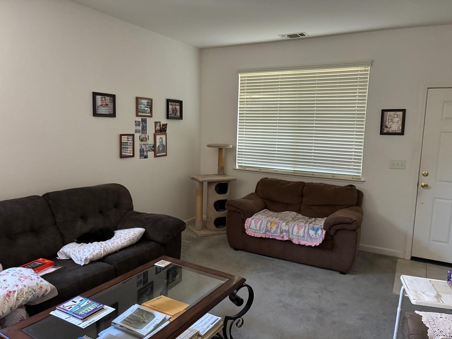 2332 Oregon Way