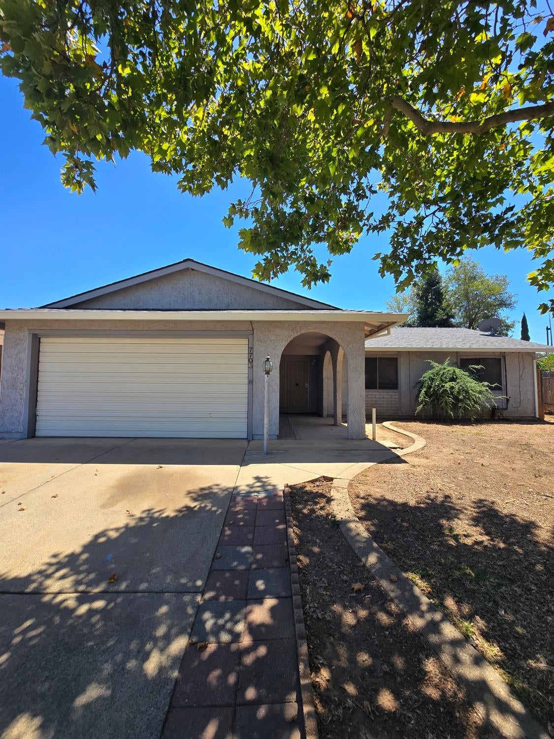7705 Rock Creek