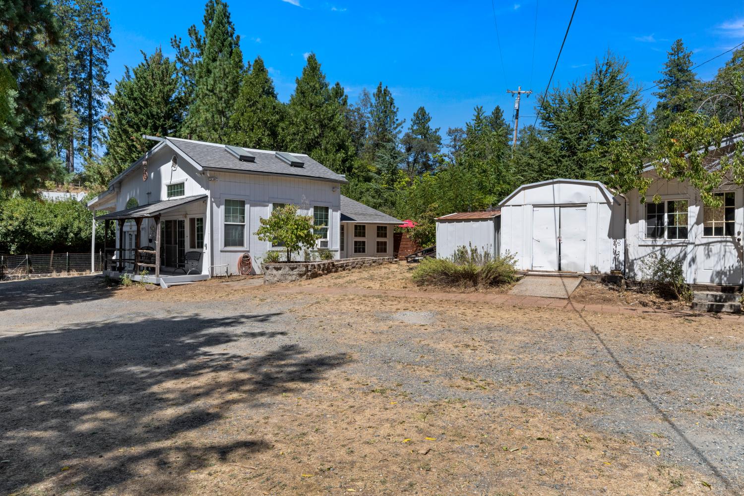 1040 Dog Bar Road