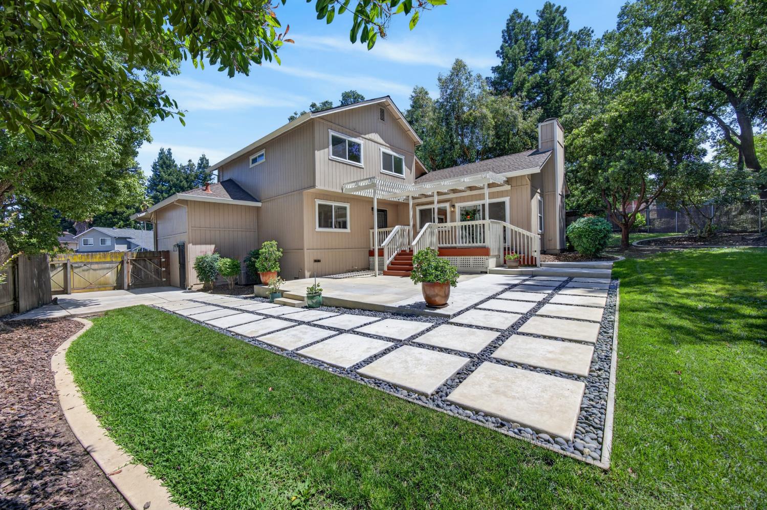 4121 Briarhollow Court