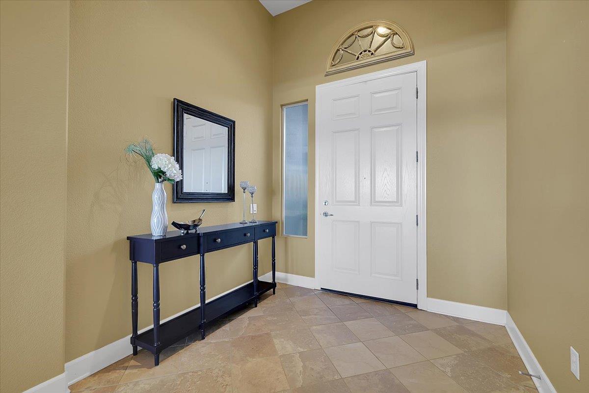 2317 Sutter View Lane