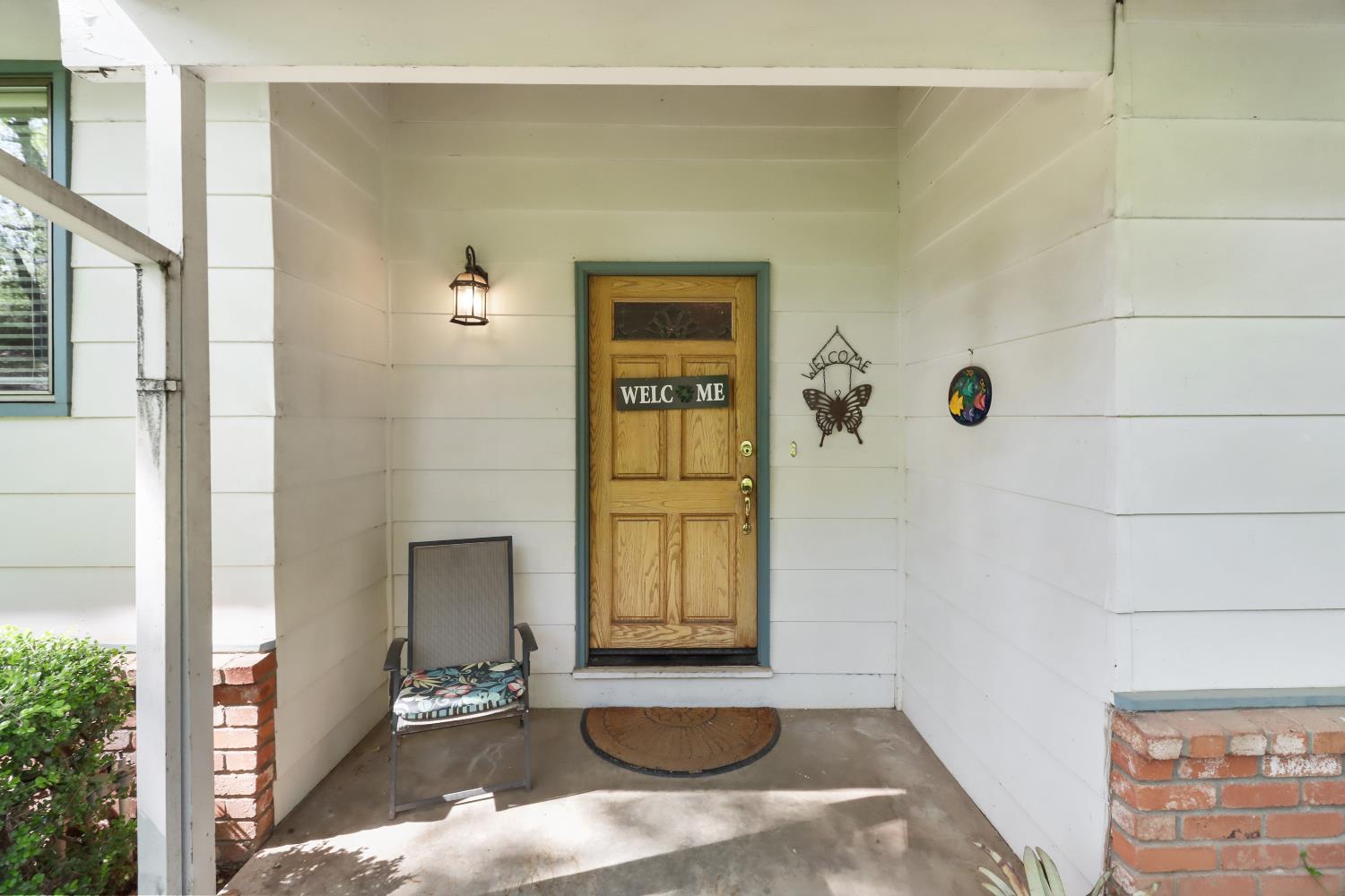 1635 Country Club Drive