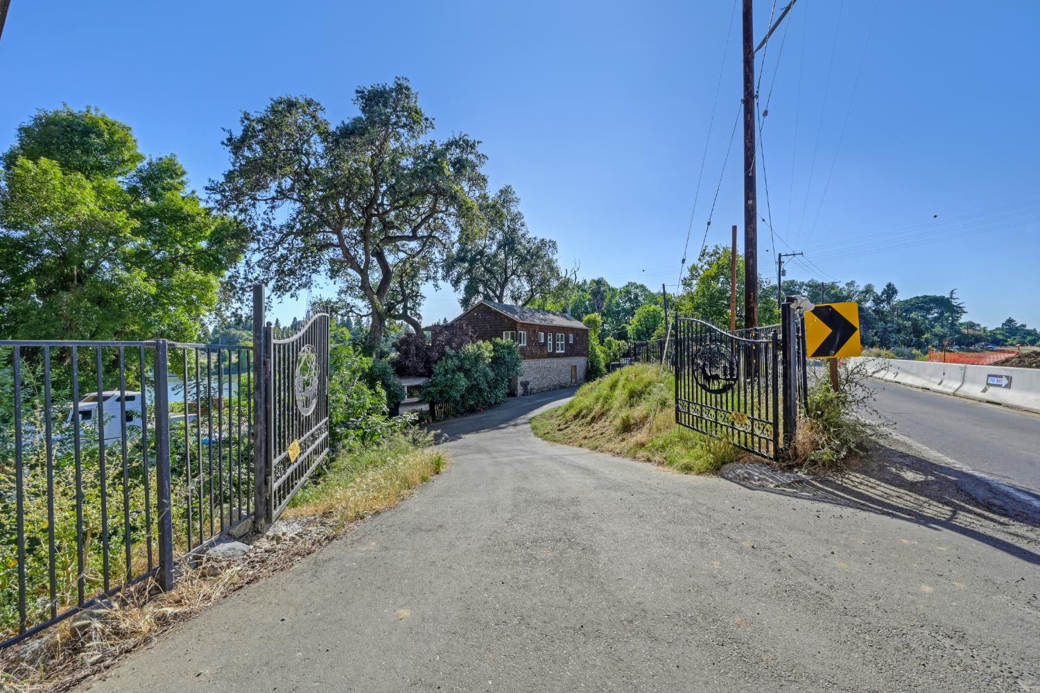 2181 Garden Highway