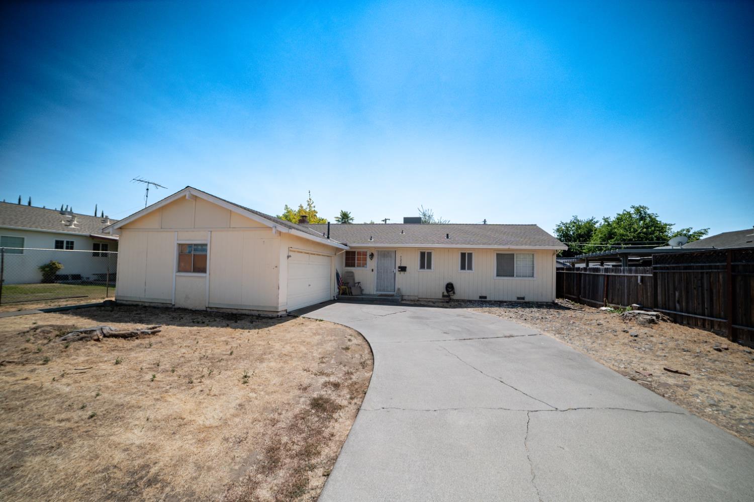 Citrus Heights, California 95621, United States, 3 Bedrooms Bedrooms, ,2 BathroomsBathrooms,Residential,Active,188724