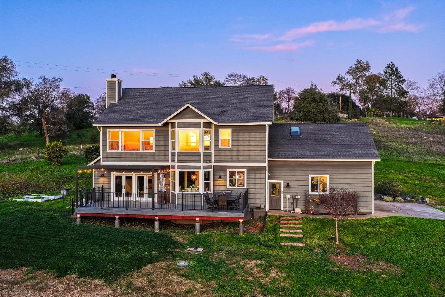 4090 Puzzlewood Lane