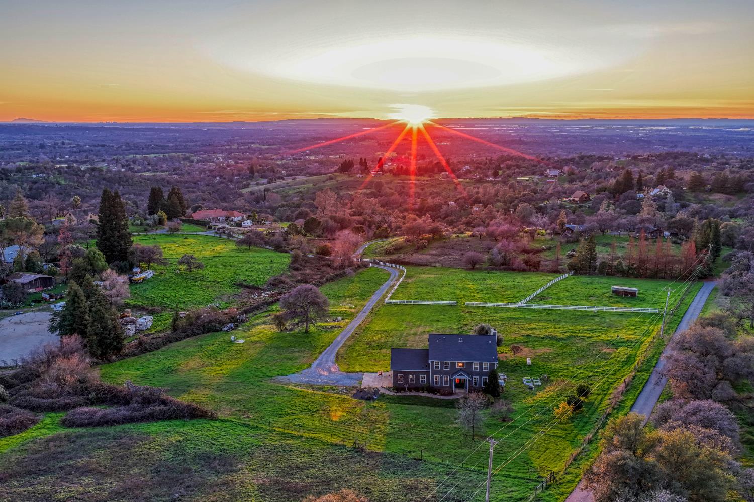 4090 Puzzlewood Lane