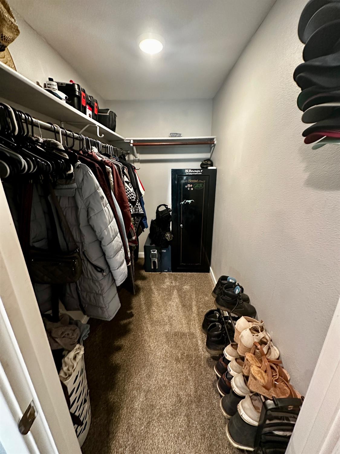 Placerville, California 95667, United States, 2 Bedrooms Bedrooms, ,2 BathroomsBathrooms,Residential,Pending,114637