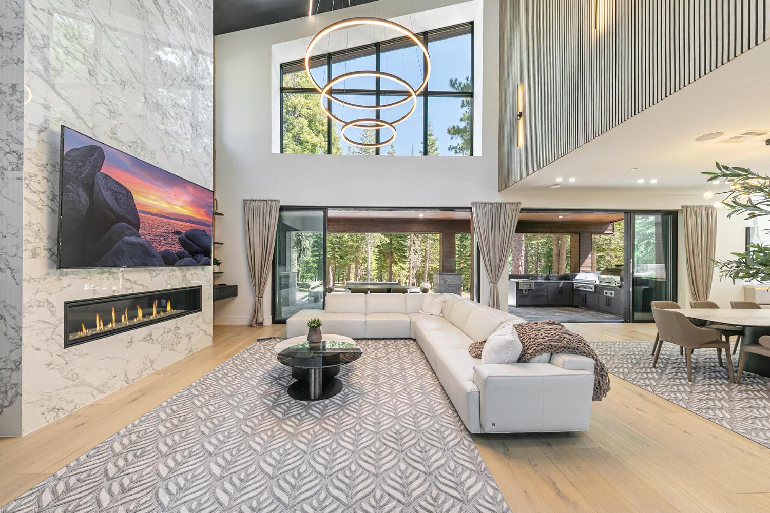 9287 Brae Road