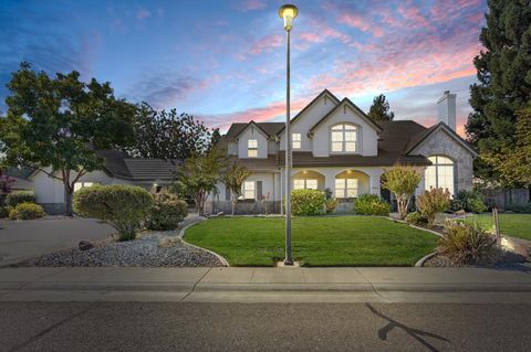 9011 Quail Cove Drive Elk Grove CA 95624