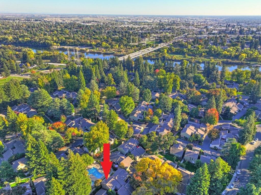 104 Dunbarton Circle