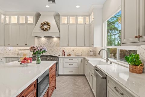 5065 Silverhawk Way, Auburn, CA 95602 - MLS#: 225050195