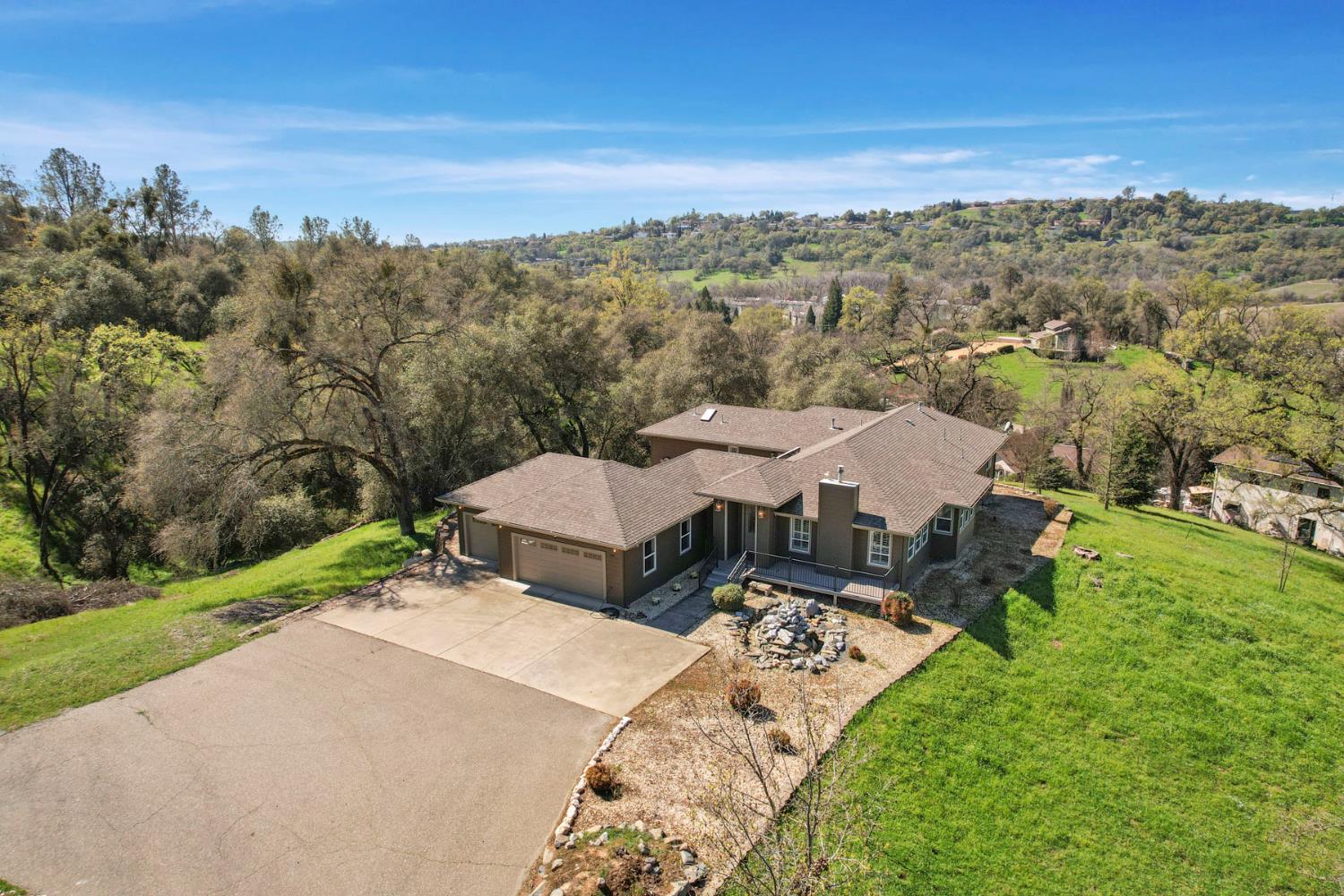 1234 Jackson Gate Road