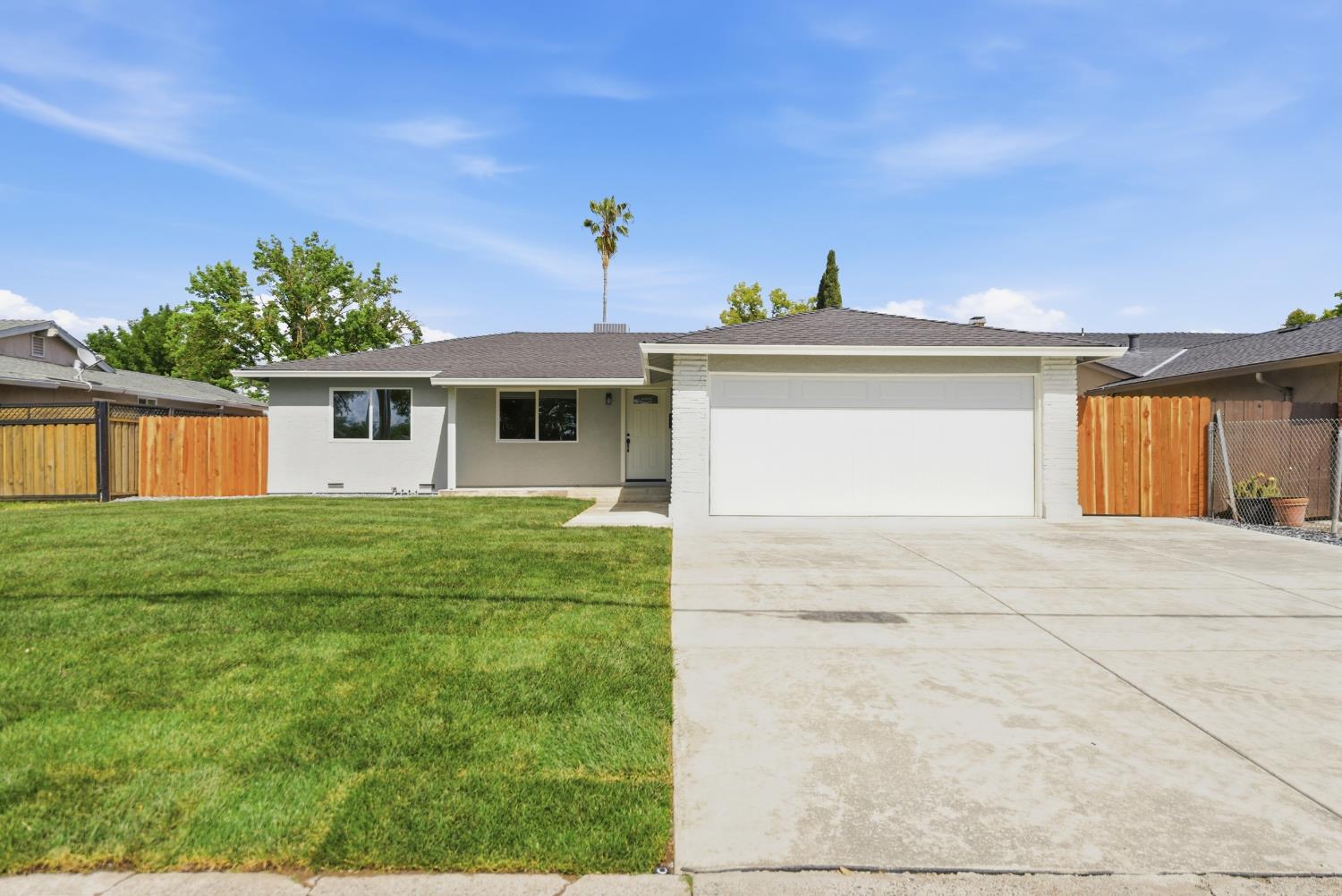 7677 Franklin Boulevard