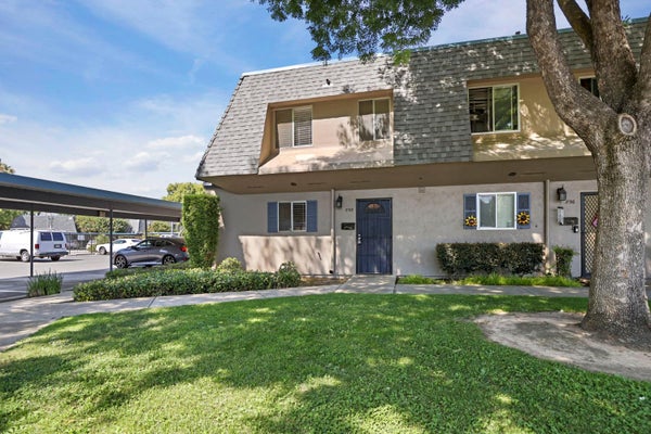 898 RUTLEDGE DR, LODI, CA 95242 - Image 76f5fd3d5158f3f045724dfd260ff460/4103648961