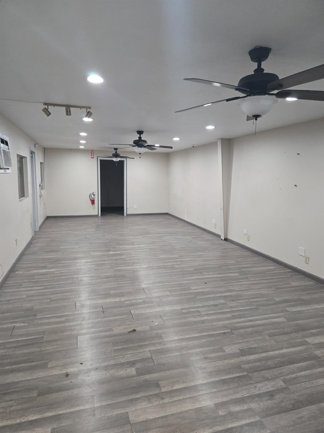3237 Rippey Road 200
