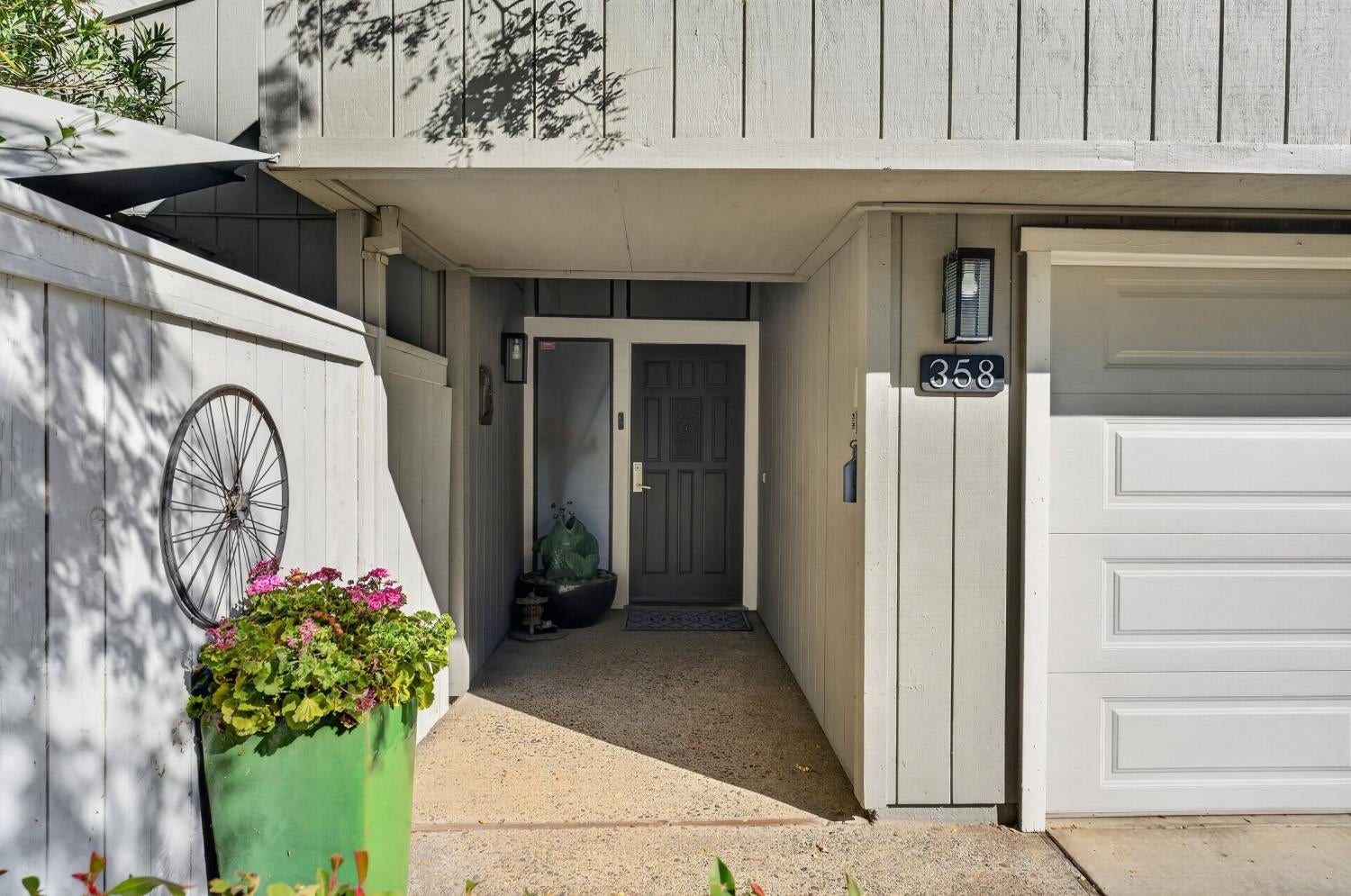 358 Rio Del Oro Lane