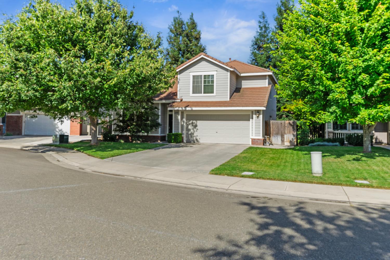 5413 Flintridge Court
