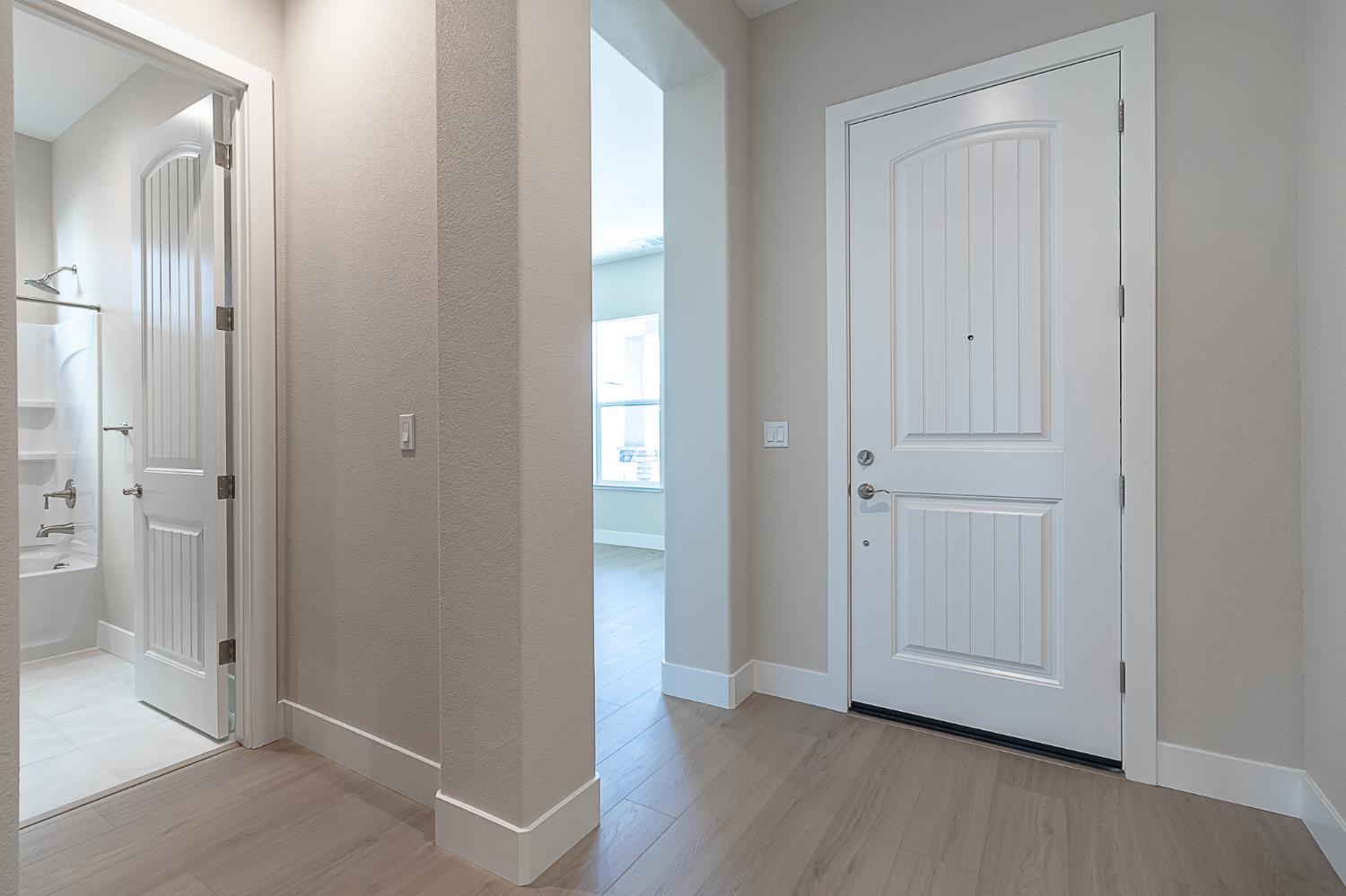 886 Ranchland Way