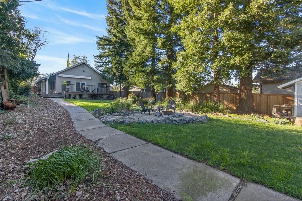 Photo of 3414 Marshall Avenue, Carmichael, CA 95608 (MLS # 226024883)