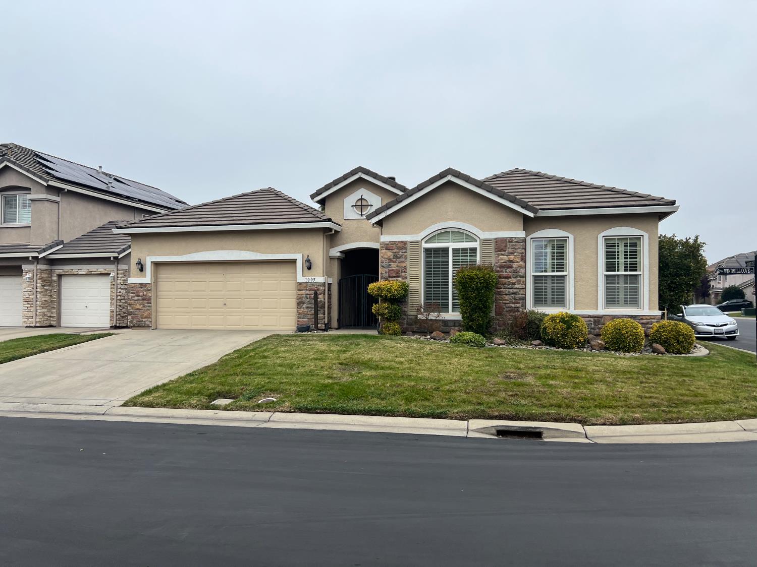 1005 Windmill Cove Court