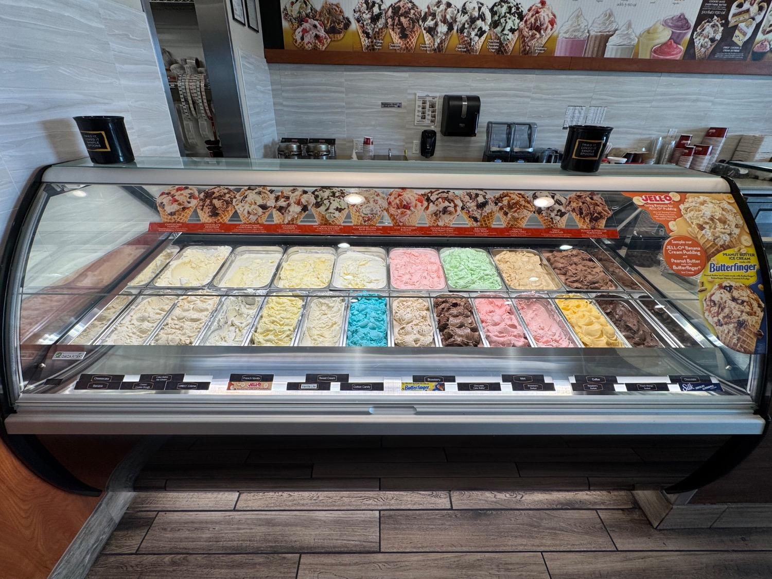 714 W Onstott frontage rd Road