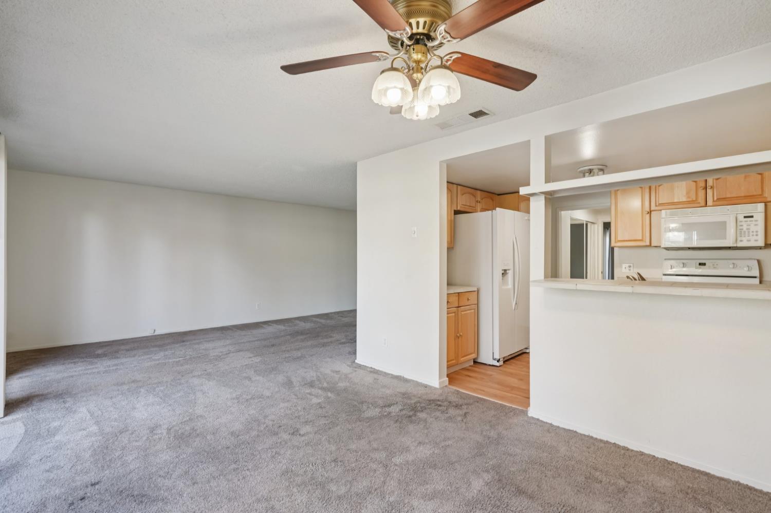 937 Fulton Avenue 502
