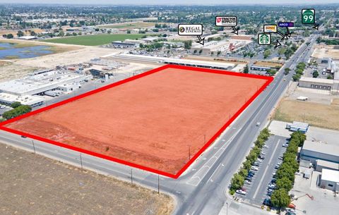 2625 W Main Street Turlock CA 95380