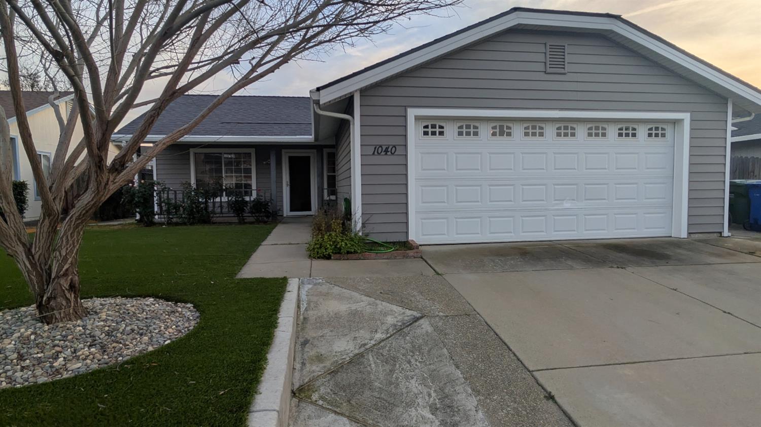 1040 Carpinteria Drive