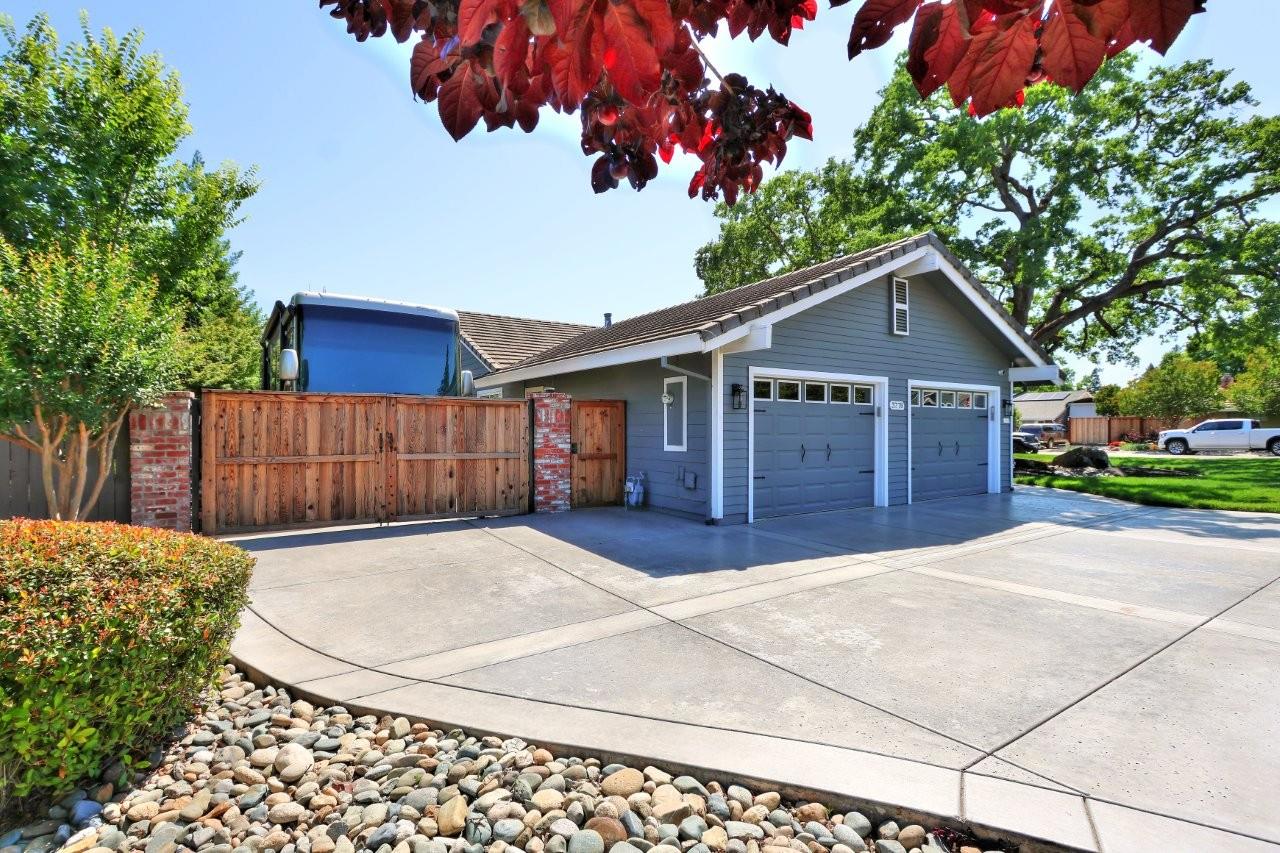 3778 Mountain View Drive