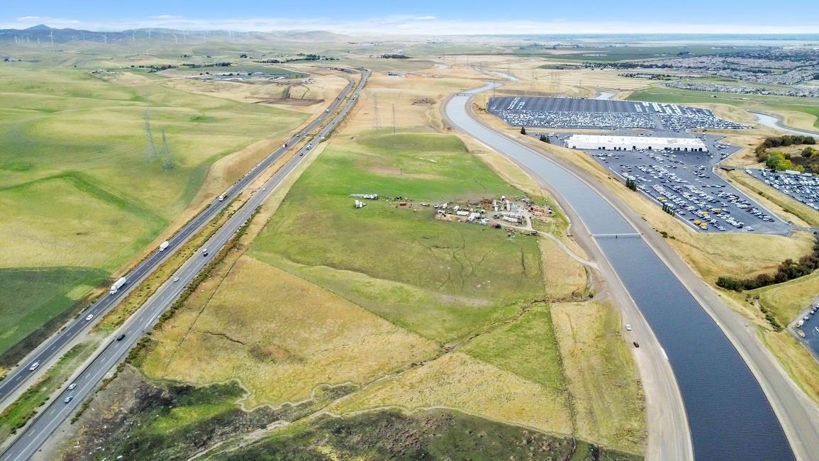 25559 S International