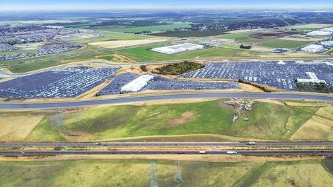 25559 S International Tracy CA 95377