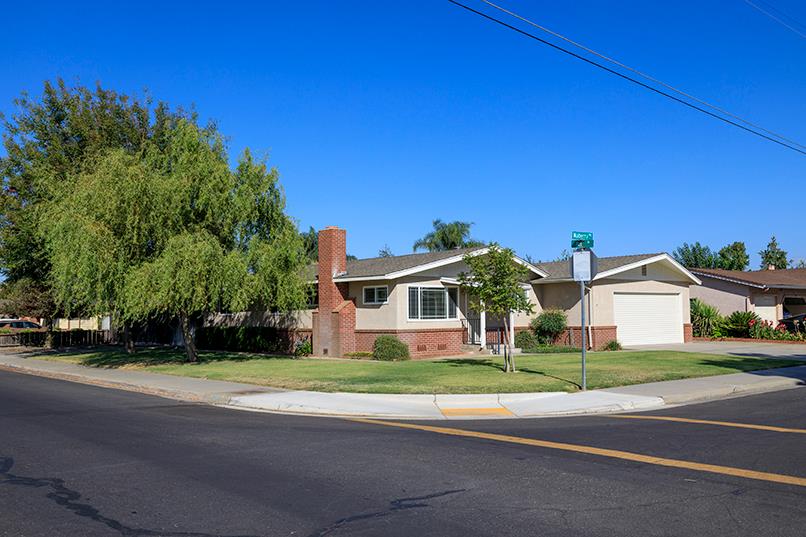 1937 Mulberry Way