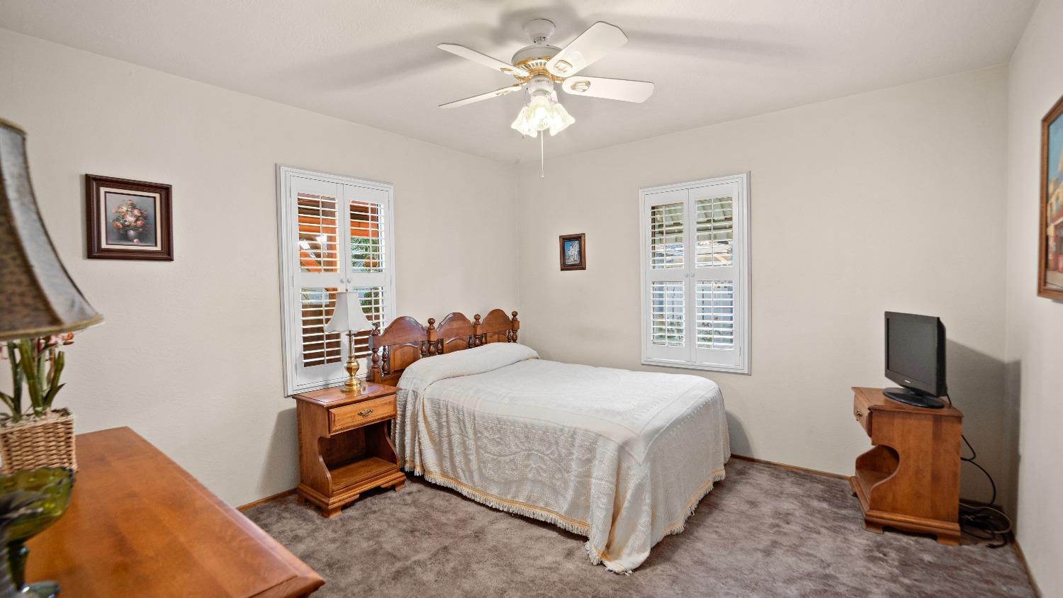 Lodi, California 95240, United States, 2 Bedrooms Bedrooms, ,1 BathroomBathrooms,Residential,Active,89296