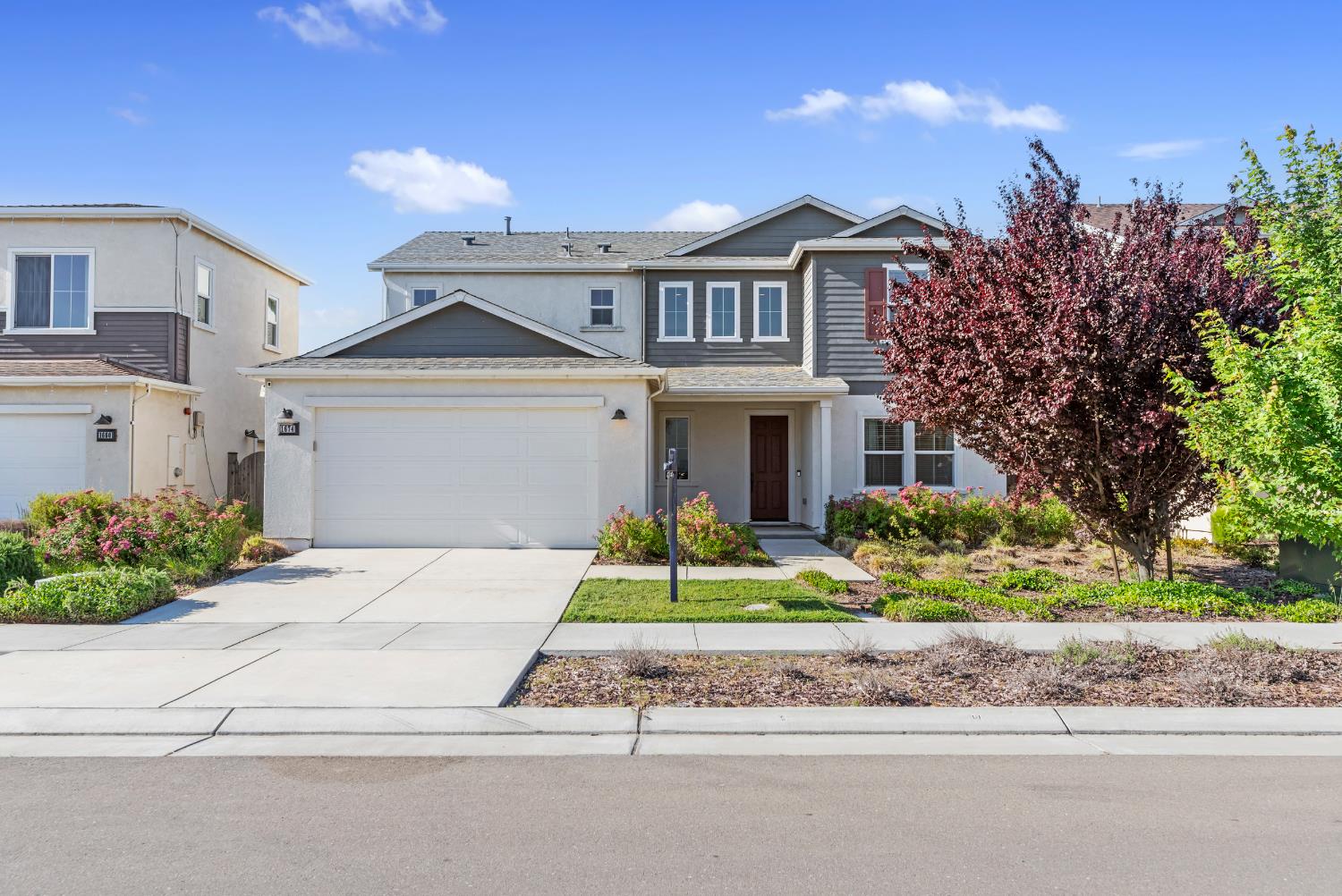 1674 Locksley Drive