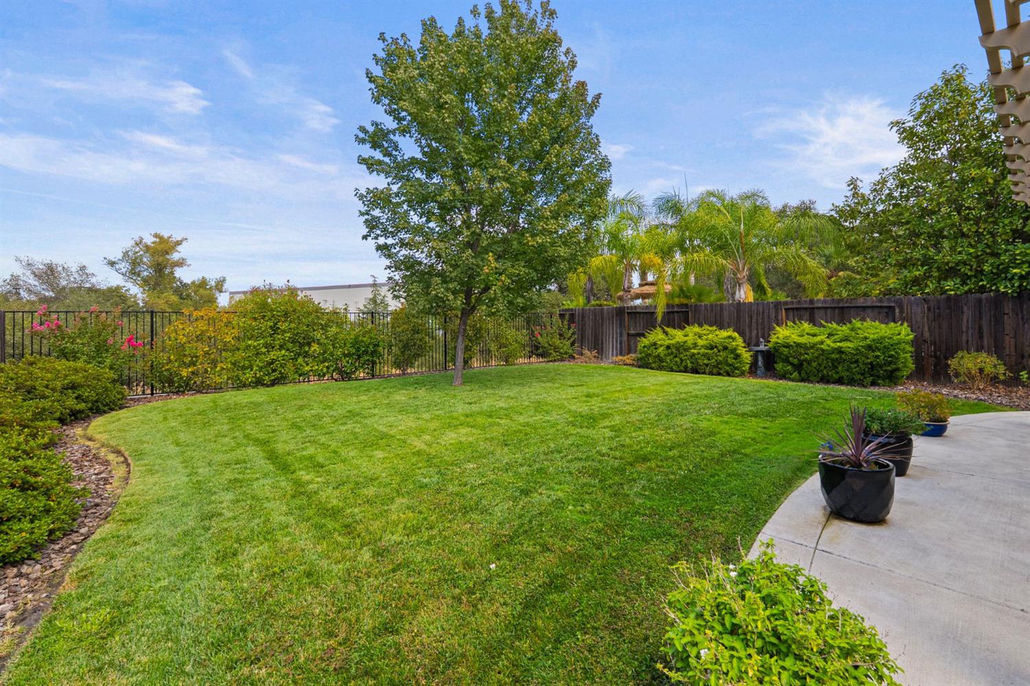 709 Pekin Court